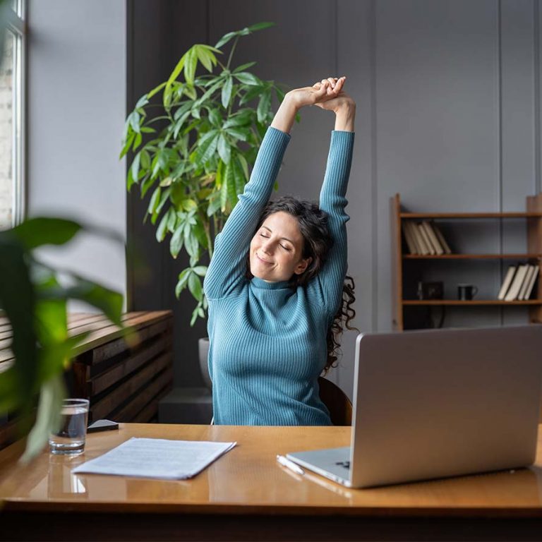 5 Reasons to Offer Health Insurance as an Employee Benefit